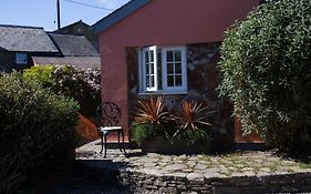 Cheristow Farm Cottages Hartland